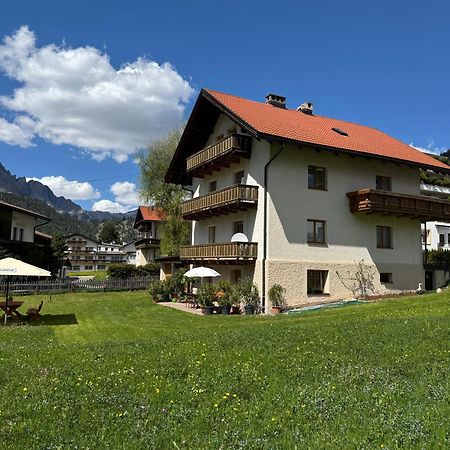 Bed and Breakfast Hirschstube Nauders Exterior foto