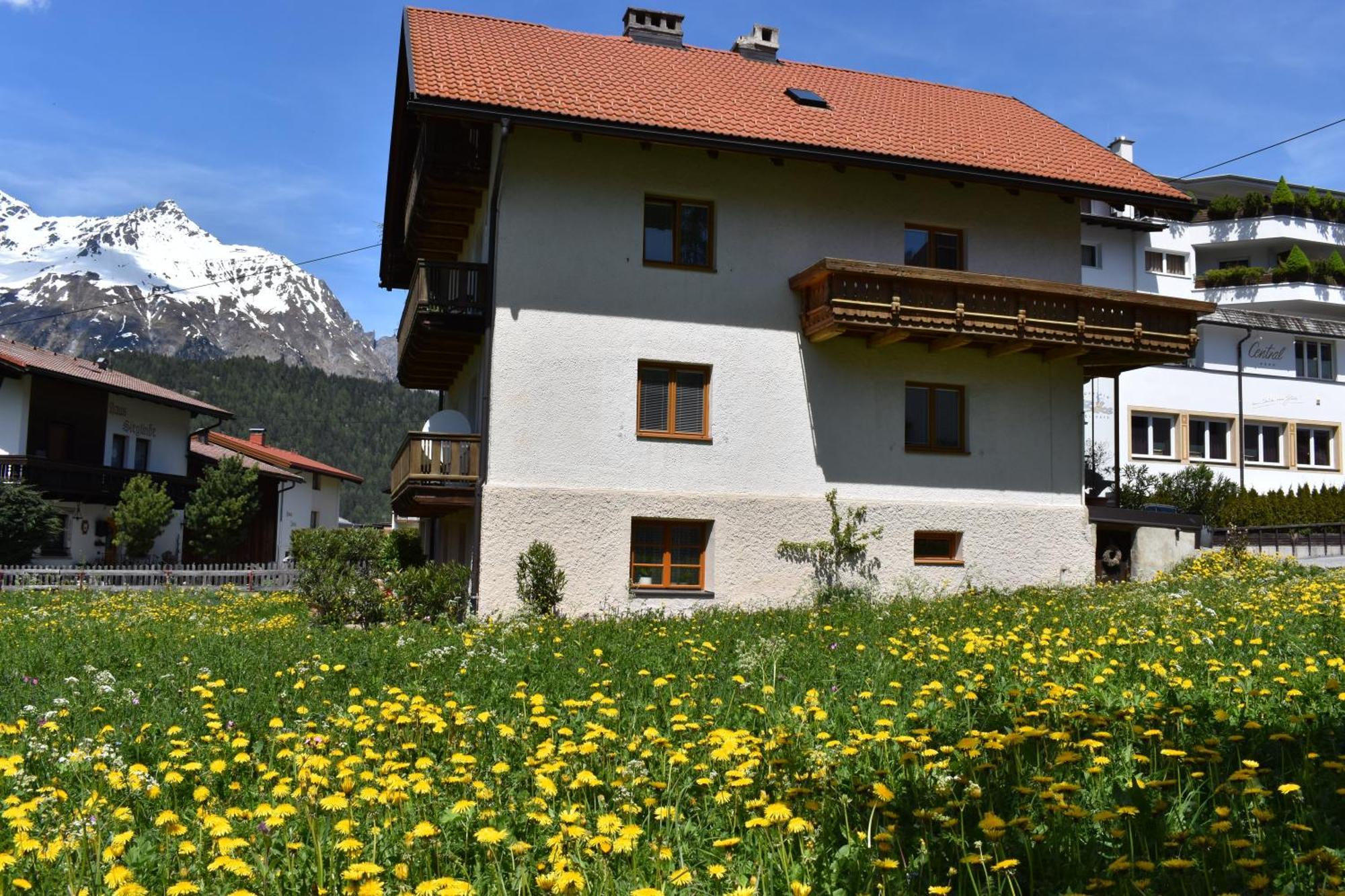 Bed and Breakfast Hirschstube Nauders Exterior foto