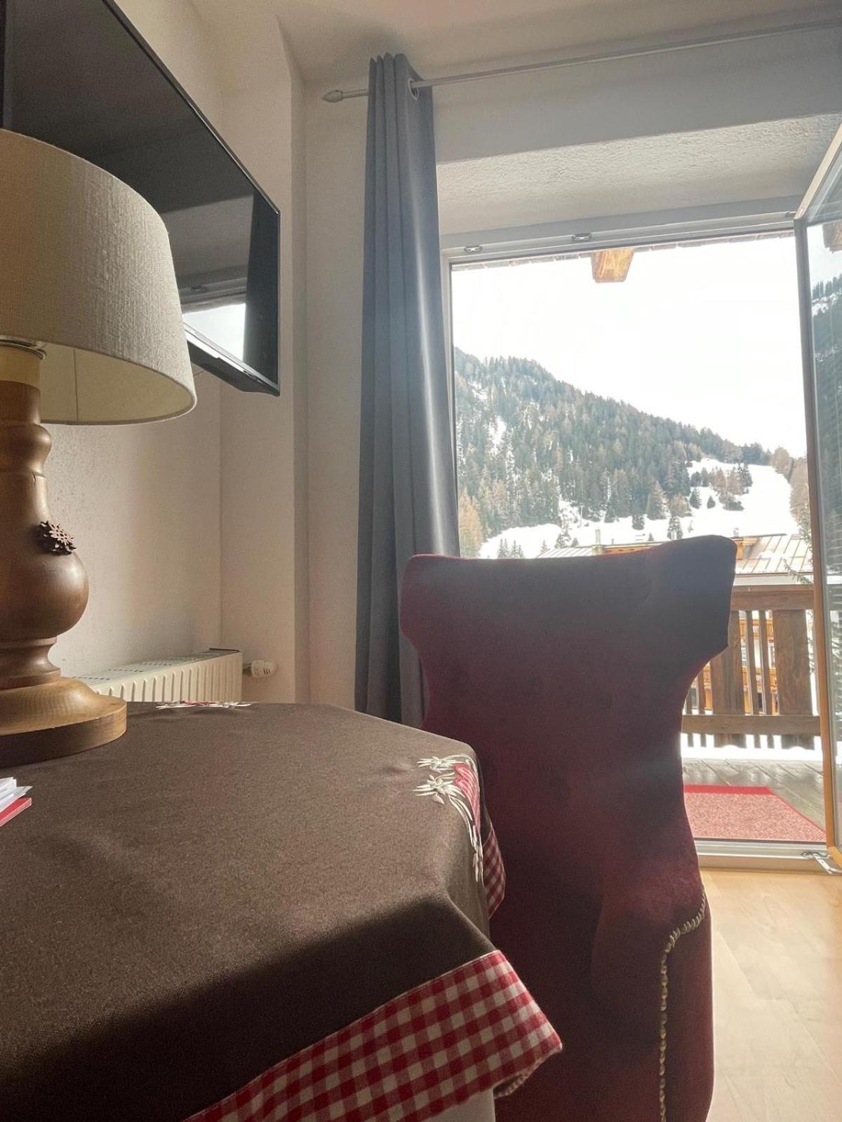 Bed and Breakfast Hirschstube Nauders Exterior foto